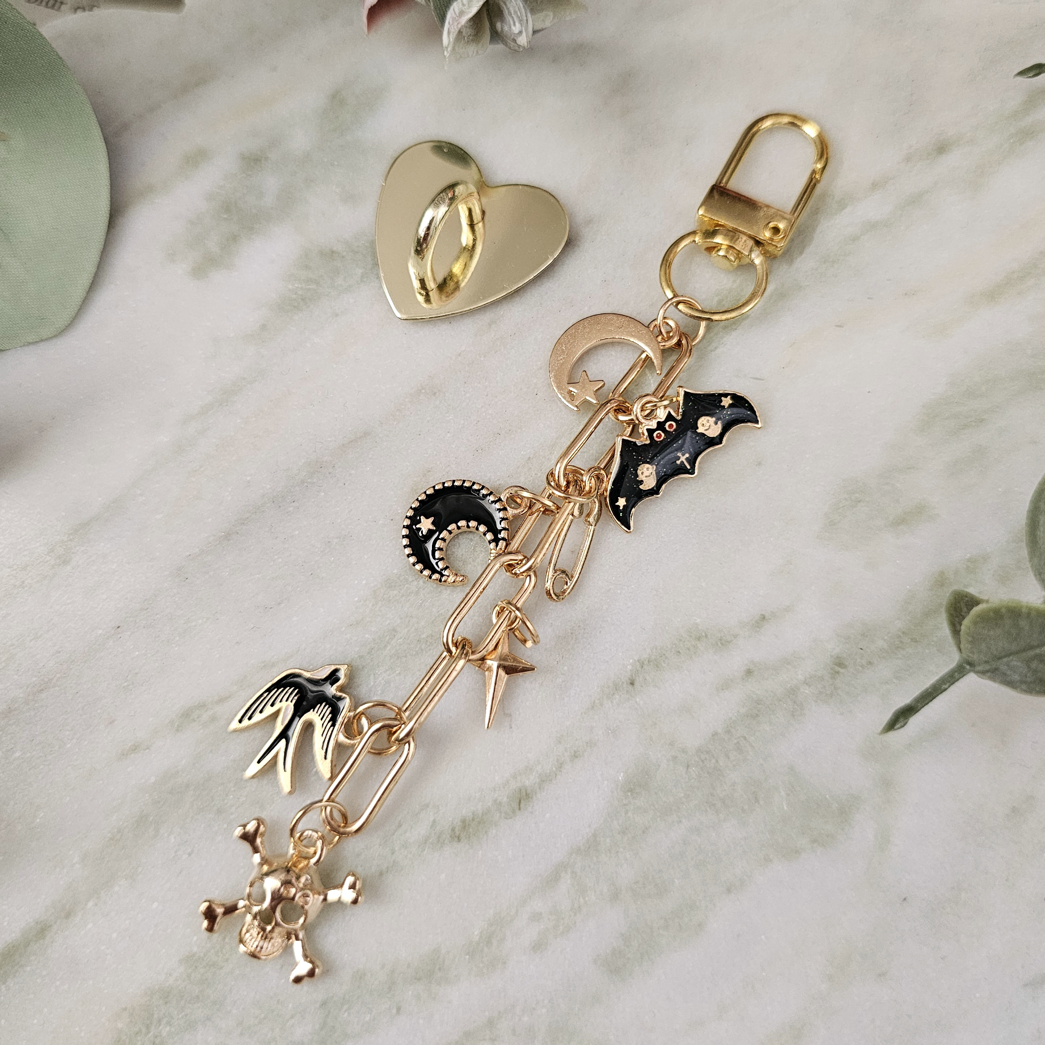 Skull & Bones - Charm Chain
