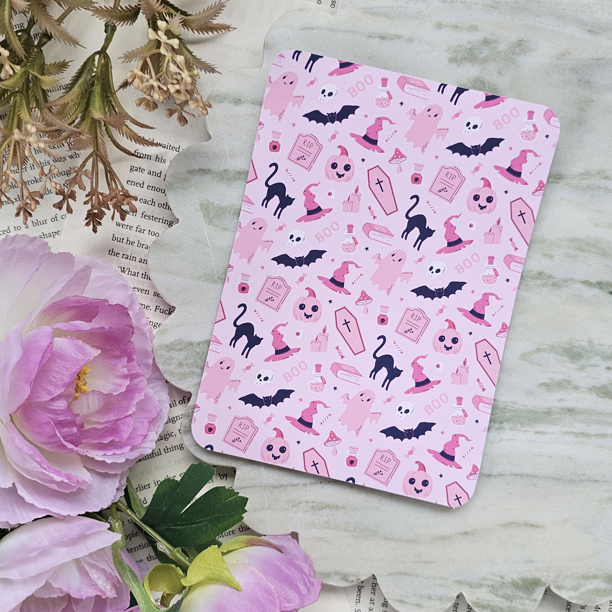 Pretty Spooky - Kindle Insert